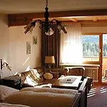 Schwarzwald-gasthof Hirsch باد ويلباد