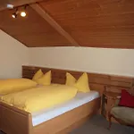 Schwarzwald-gasthof Hirsch 3*